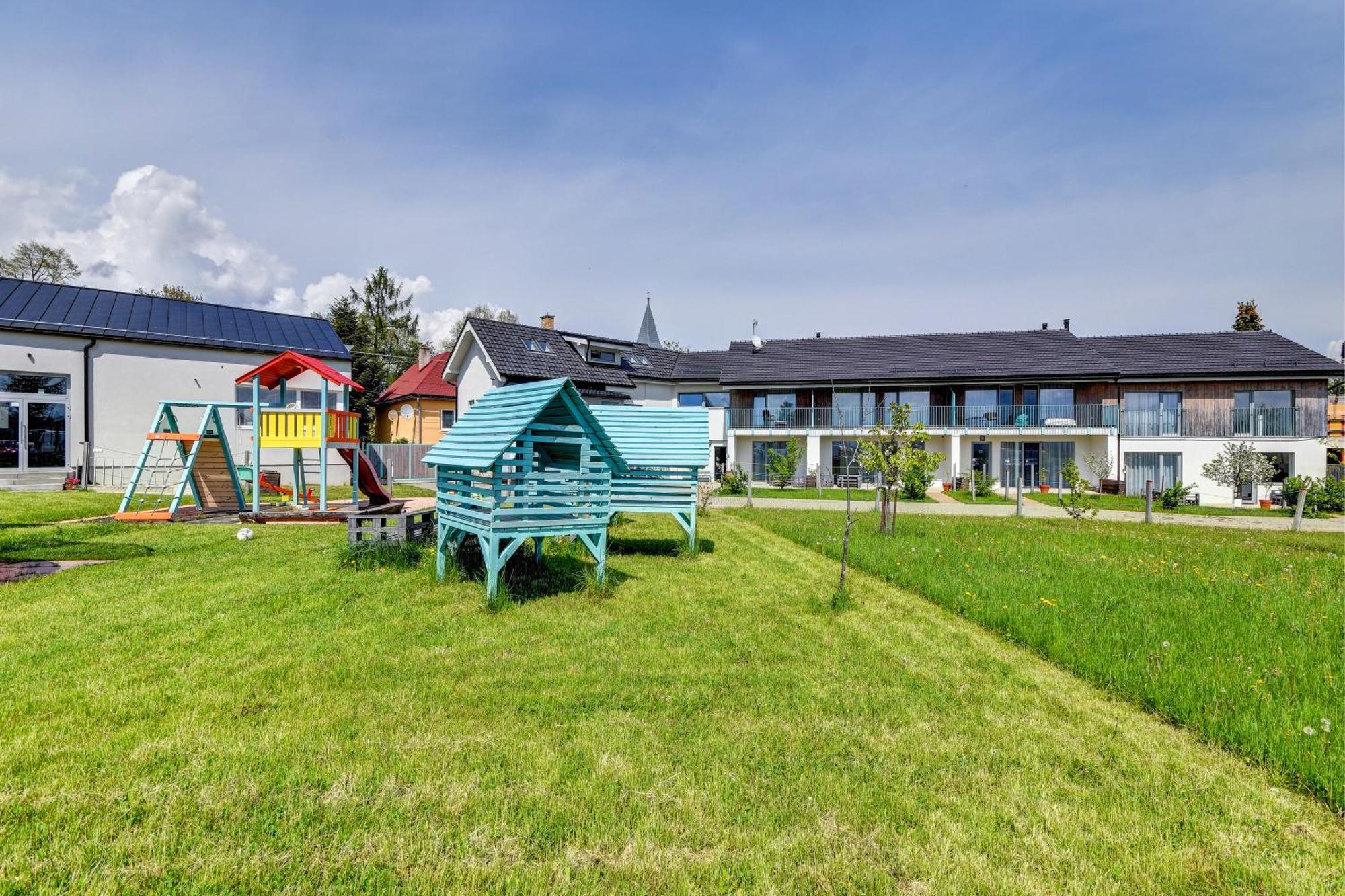 Penzion Ceresnovy Sad & Wellness Vysoké Tatry Exteriér fotografie